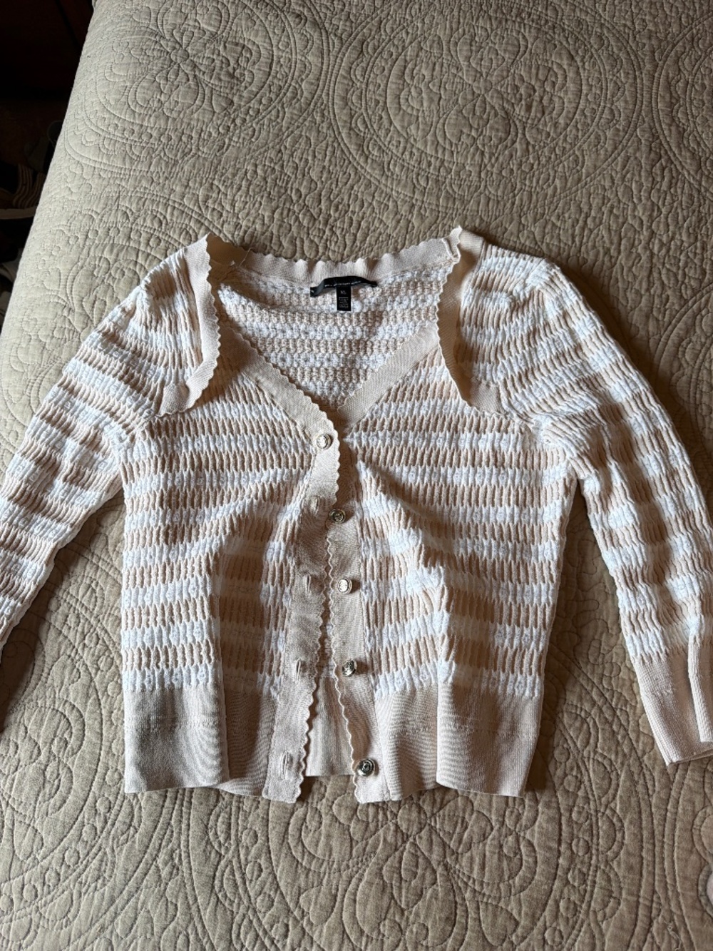 Feminine sweater